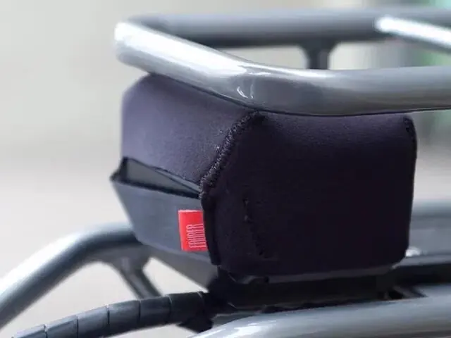 Fahrer Kontaktschutz Electric Cap L - Gepäckträger Gepäckträger schwarz Highlight