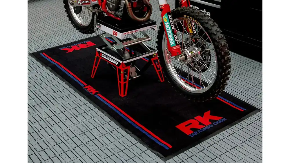 Top-Preis RK Teppich schwarz/rot 220 x 100 cm