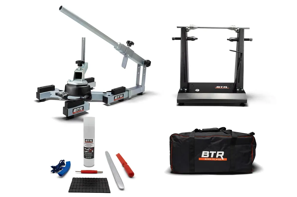 BTR Reifenmontiergerät EVOX® mit Wuchtbock, Starterpaket und Tasche Nur Heute