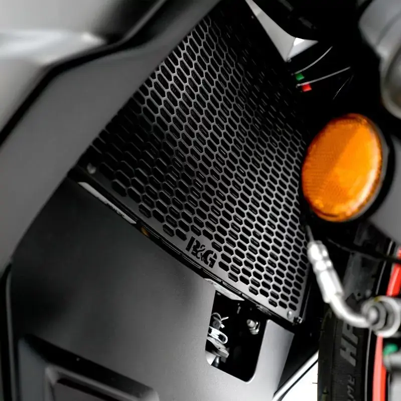 R&G Kühlergitter Schutz PRO BLACK passend für Aprilia RS 457 ab 2024 Finale Aktion