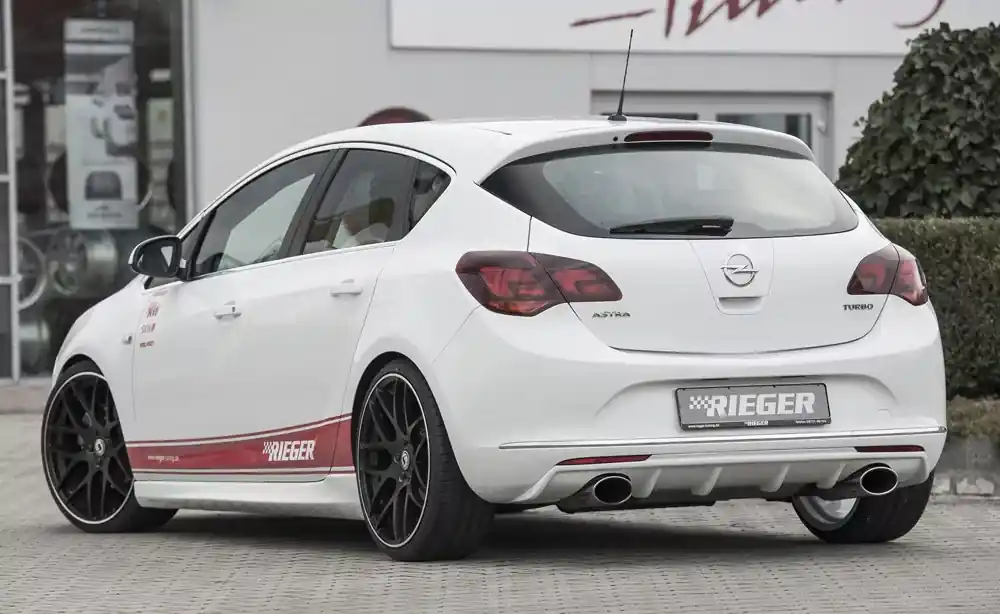 Finale Aktion Fox ESD quer Ausgang L/R 1x140x90mm Typ32 passend für Opel Astra J Schrägheck (ab 10/2012, Facelift)