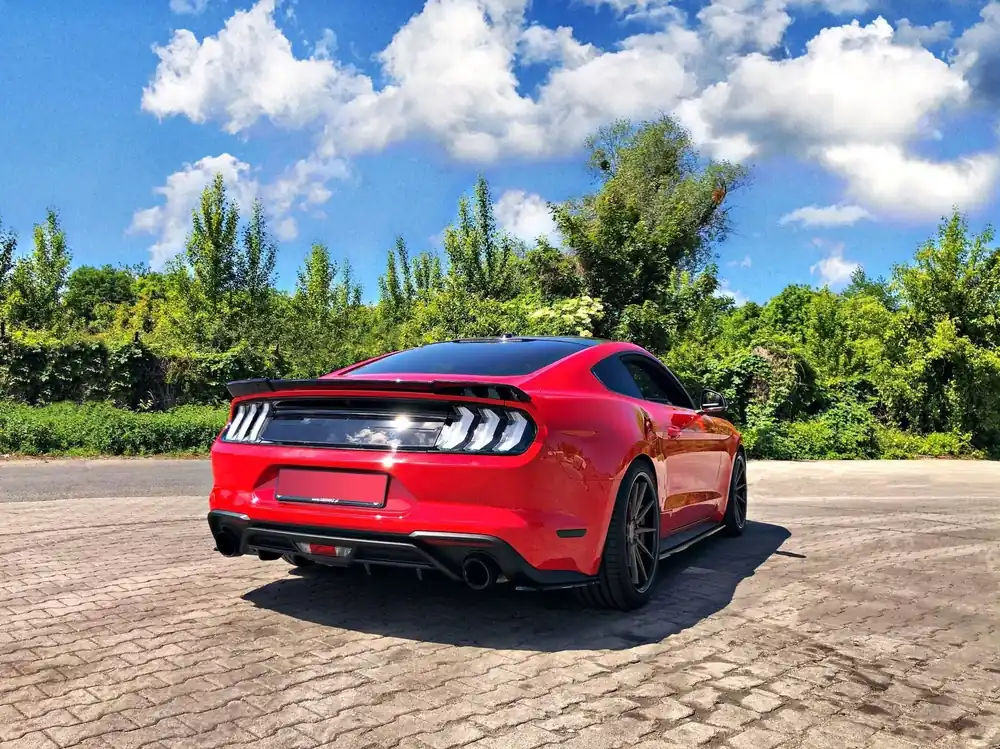 Heck Ansatz Flaps Diffusor passend für Ford Mustang Mk. 6 Facelift Beliebt